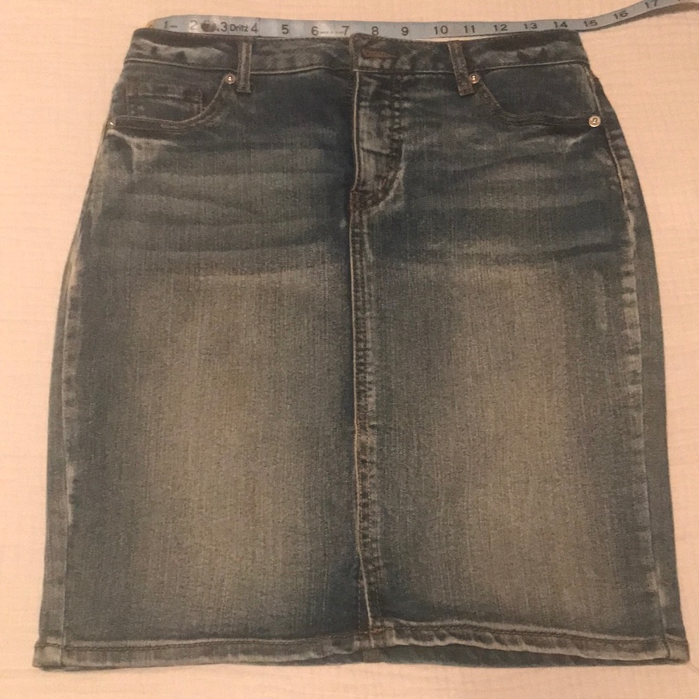Denim skirt